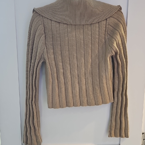 Zara Women's Tan Ribbed Sweater Size M - Picture 6 of 6